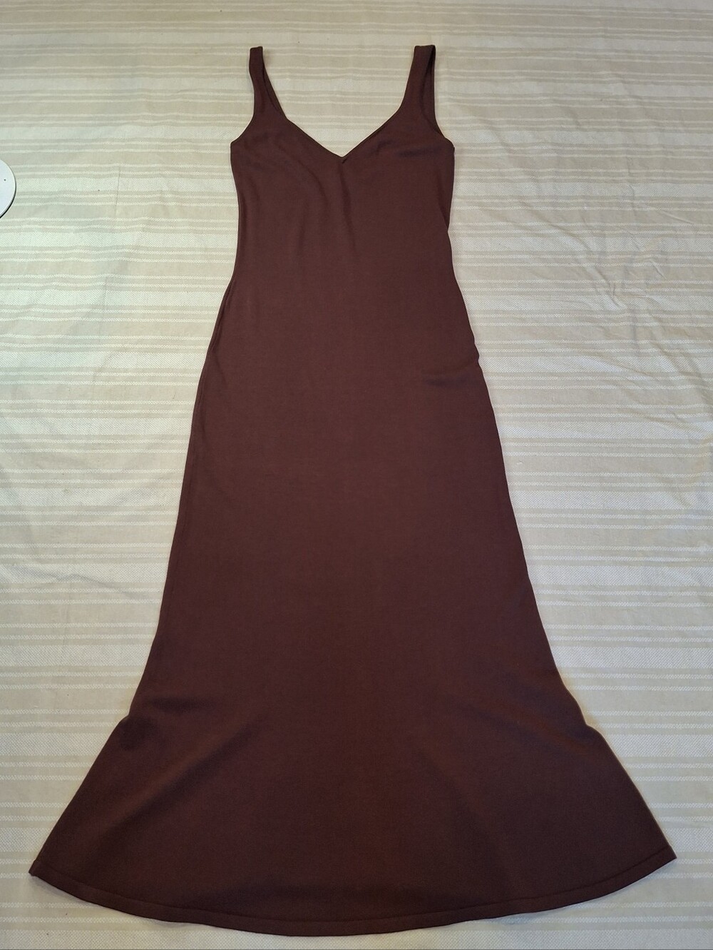 Meshki V Neck Chocolate Brown Stretchy Knit Form Fitting  Minimalist Dress Sz S